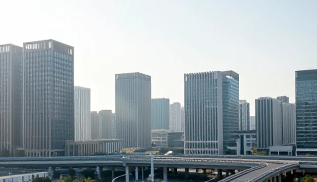 商务合作对接中信息查询平台的性能与适用条件